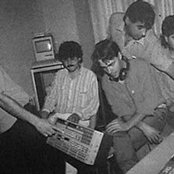 Aparato Raro - List pictures