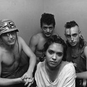 Bow Wow Wow - List pictures