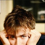Damon Albarn - List pictures