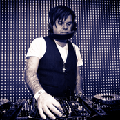 Paul Oakenfold - List pictures