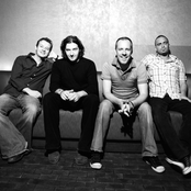 Stand - List pictures