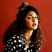 Mara Hruby - List pictures