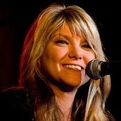 Paula Nelson - List pictures