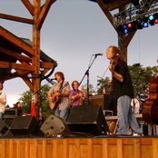 Railroad Earth - List pictures