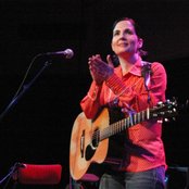 Lori Mckenna - List pictures