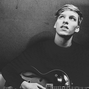 George Ezra - List pictures