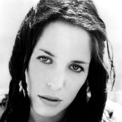 Chantal Kreviazuk - List pictures