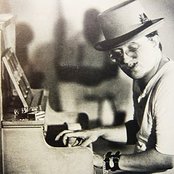 James Luther Dickinson - List pictures