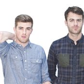 The Chainsmokers - List pictures