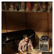 Brian Borcherdt - List pictures