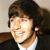 Ringo Starr - List pictures
