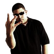 V-zilla - List pictures