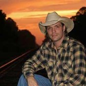 Daron Norwood - List pictures