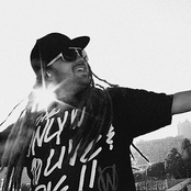 Dominic Balli - List pictures