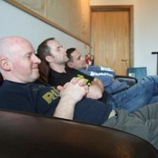 Beecake - List pictures