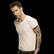 Adam Levine - List pictures