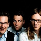 Ludo - List pictures