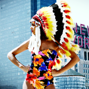 Shy'm - List pictures