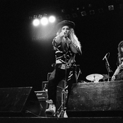 Mother Love Bone - List pictures