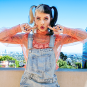 Melanie Martinez - List pictures
