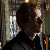 Teddy Thompson - List pictures