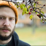 Justin Vernon - List pictures