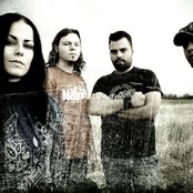 Luna Obscura - List pictures