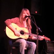 Cait Brennan - List pictures