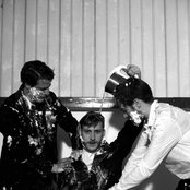 Brandt Brauer Frick - List pictures