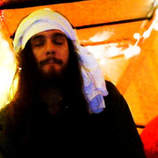 D'eon - List pictures