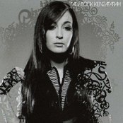 Kenza Farah - List pictures