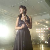 Maria Mena - List pictures