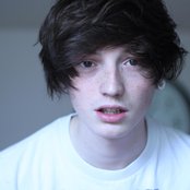 Lewis Watson - List pictures