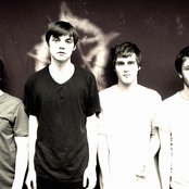 Muuy Biien - List pictures