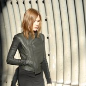 Juliana Hatfield - List pictures