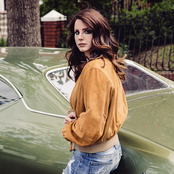 Lana Del Rey - List pictures