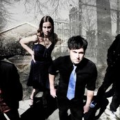 Stellastarr* - List pictures