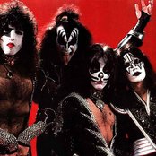 Kiss - List pictures