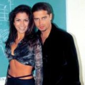 Sentidos Opuestos - List pictures