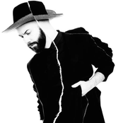 Woodkid - List pictures