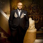 Ruben Studdard - List pictures