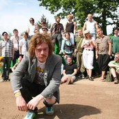 I'm From Barcelona - List pictures