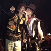 One The Juggler - List pictures