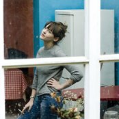 Laura Marling - List pictures