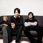 Revolution Smile - List pictures