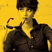 Vega - List pictures