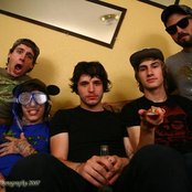 Heavy Heavy Low Low - List pictures