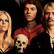 Coven - List pictures