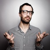 Para One - List pictures