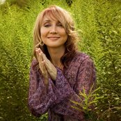 Pam Tillis - List pictures